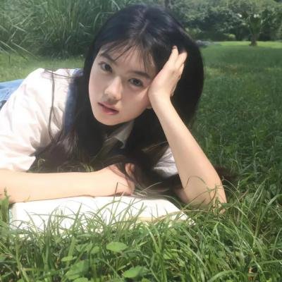 二人漫步几春秋