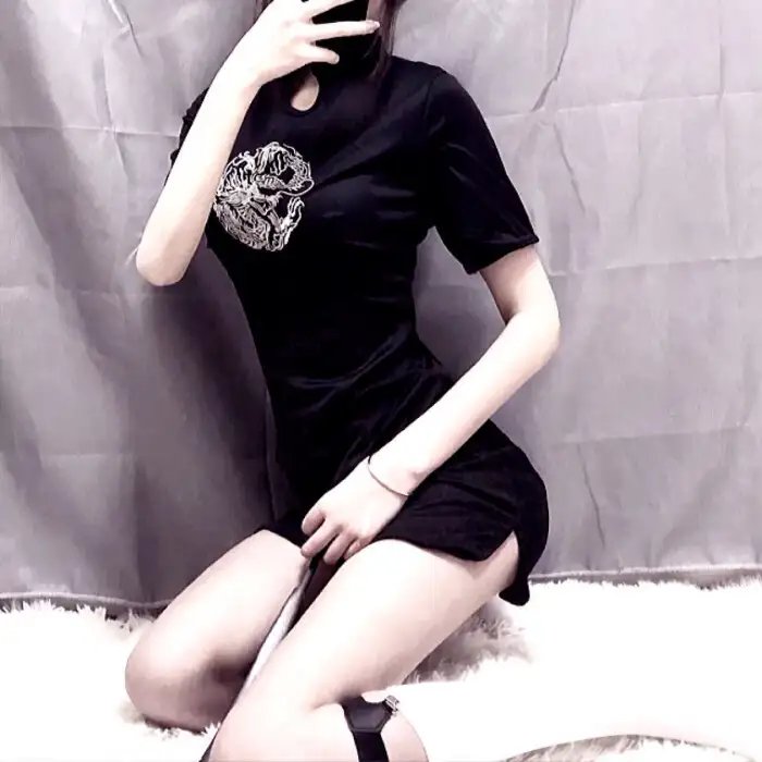 科学怪人对地底怪兽